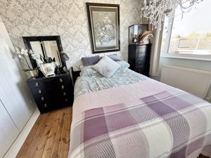 Bedroom- click for photo gallery